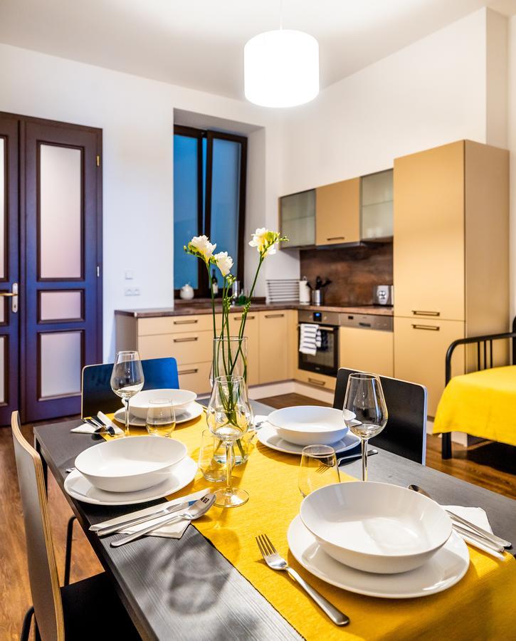 Unique Central Square Business Apt. Hradec Králové Dış mekan fotoğraf
