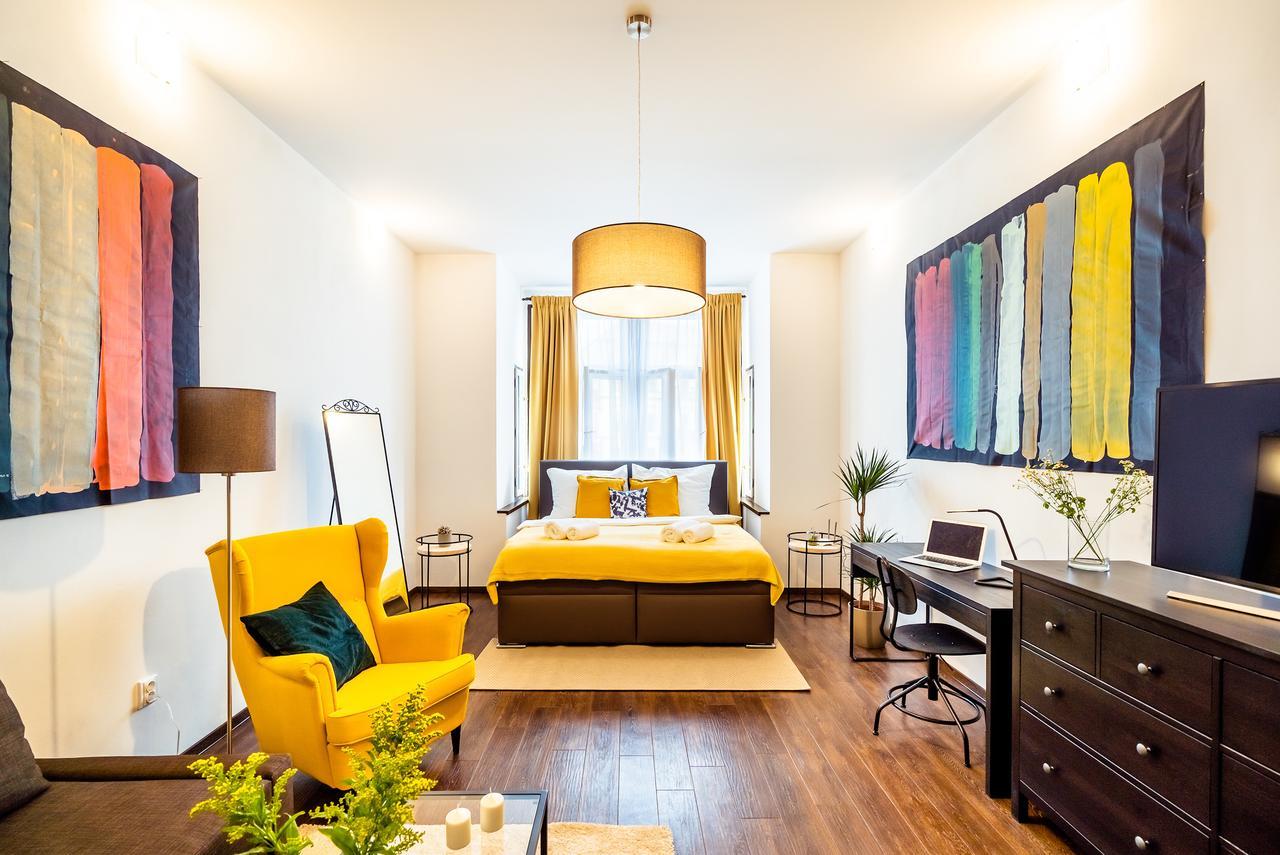 Unique Central Square Business Apt. Hradec Králové Dış mekan fotoğraf
